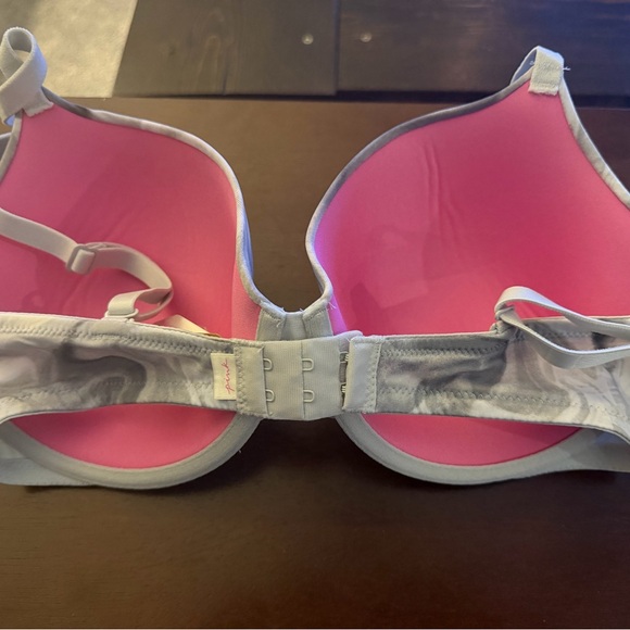 Stylish Marble Pattern Women's Bra - Picture 4 of 5